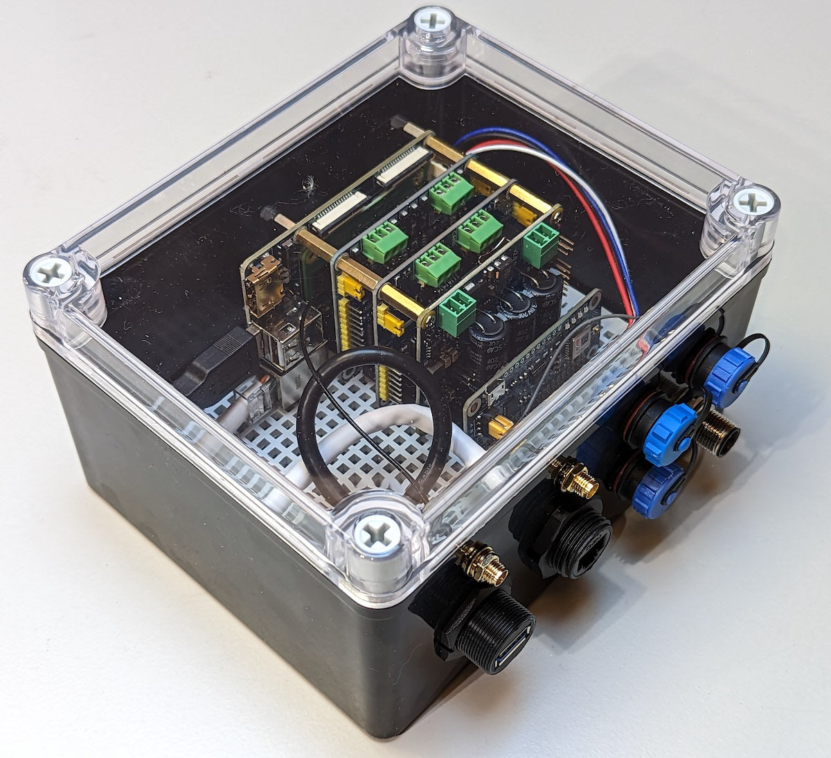 SH-RPi Medium Weatherproof Enclosure (170x140x100 mm)